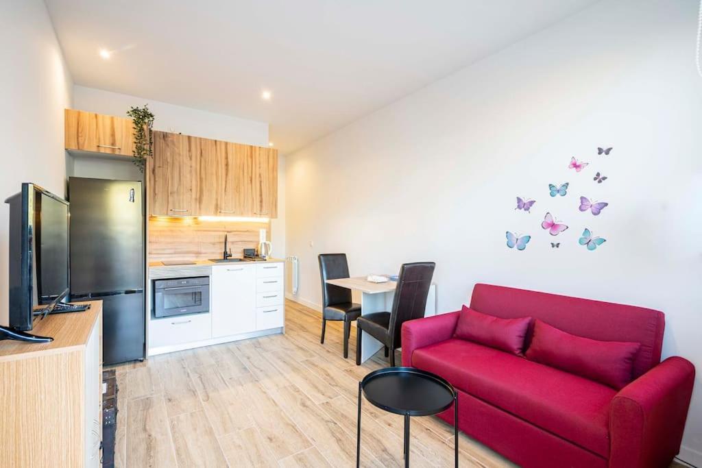 Agradable Apartamento A Pie De Calle-30 Min De Sol มาดริด ภายนอก รูปภาพ