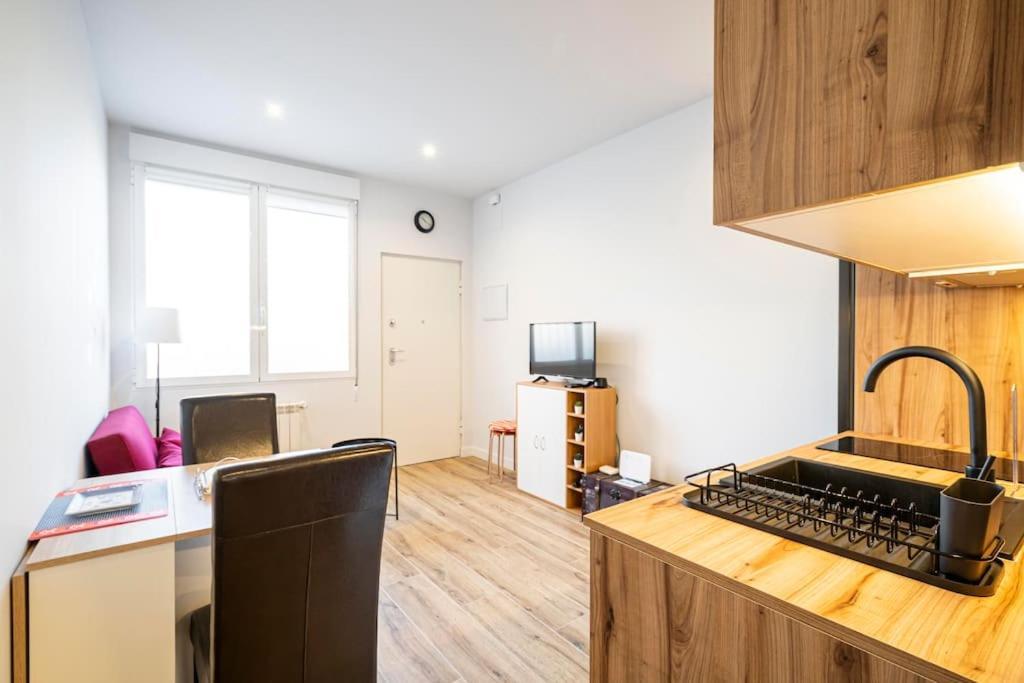 Agradable Apartamento A Pie De Calle-30 Min De Sol มาดริด ภายนอก รูปภาพ