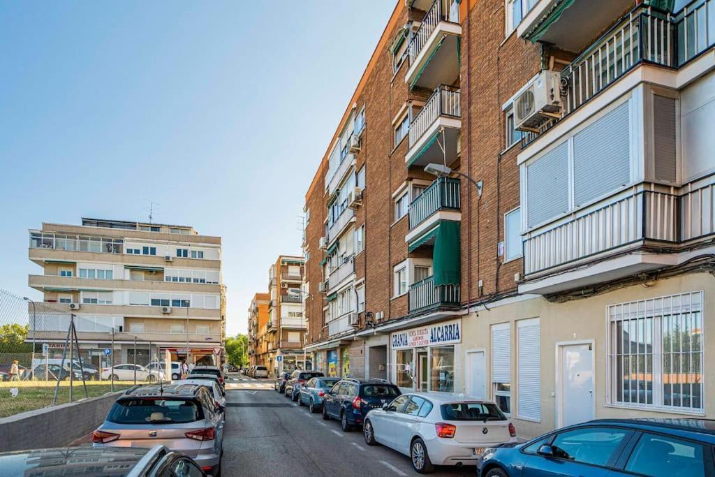 Agradable Apartamento A Pie De Calle-30 Min De Sol มาดริด ภายนอก รูปภาพ