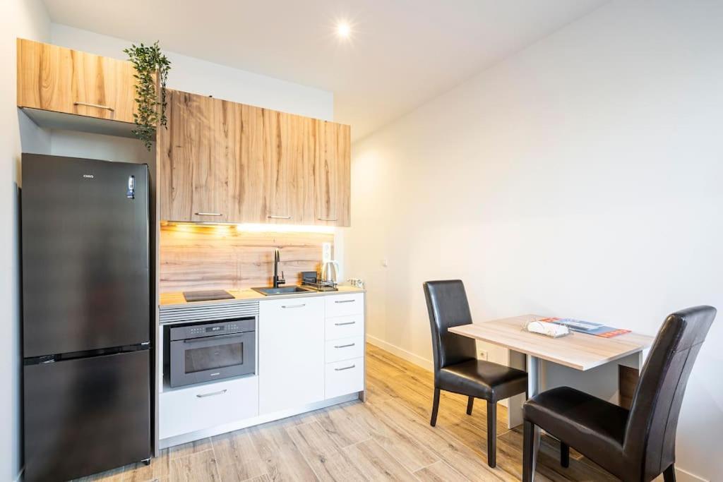 Agradable Apartamento A Pie De Calle-30 Min De Sol มาดริด ภายนอก รูปภาพ