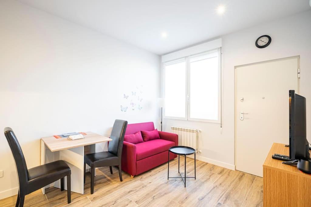 Agradable Apartamento A Pie De Calle-30 Min De Sol มาดริด ภายนอก รูปภาพ